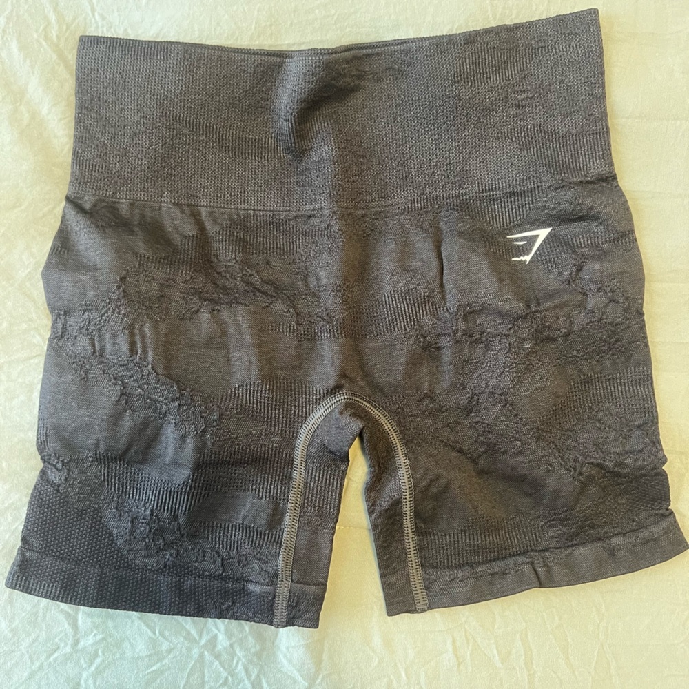 Gymshark camo seamless shorts in black